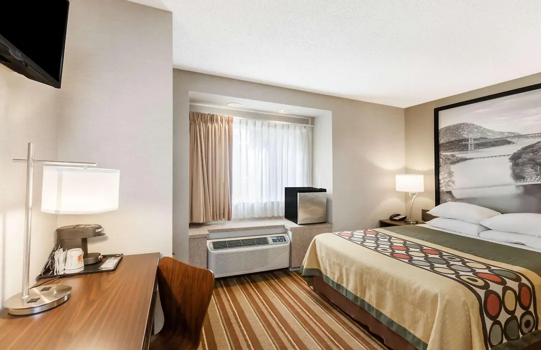 Super 8 By Wyndham Schenectady - Albany Area-1